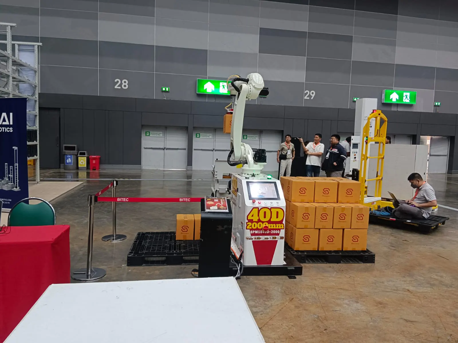 Cobot Palletizer reivew (15)